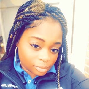 Meet your Posher, Kimberly